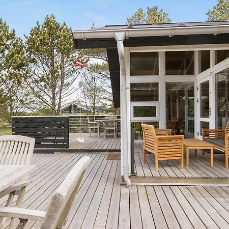 Tv1118-bindslev-svallerhulvej-18 別荘